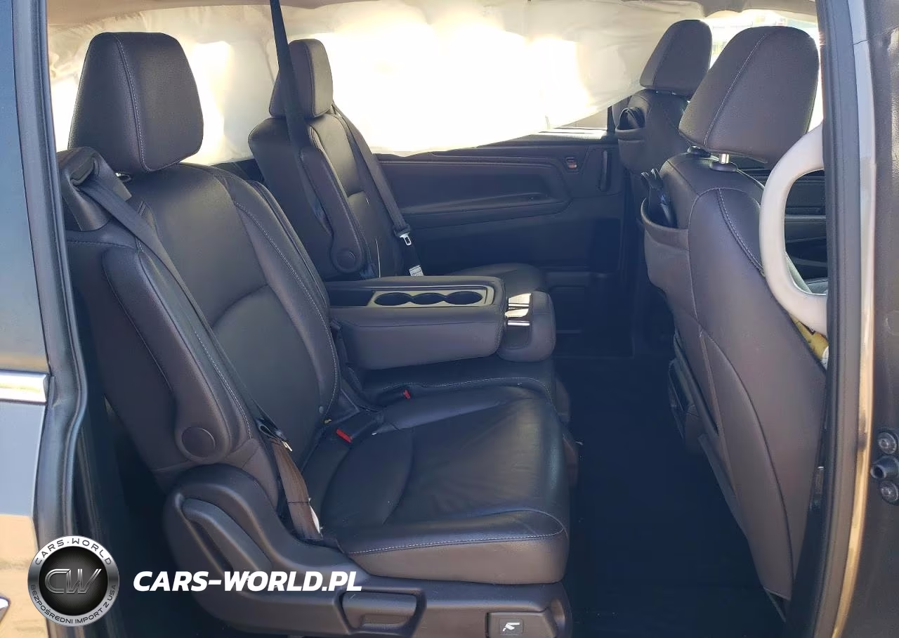 2022 Honda Odyssey Touring VIN:5FNRL6H81NB039619 - 11