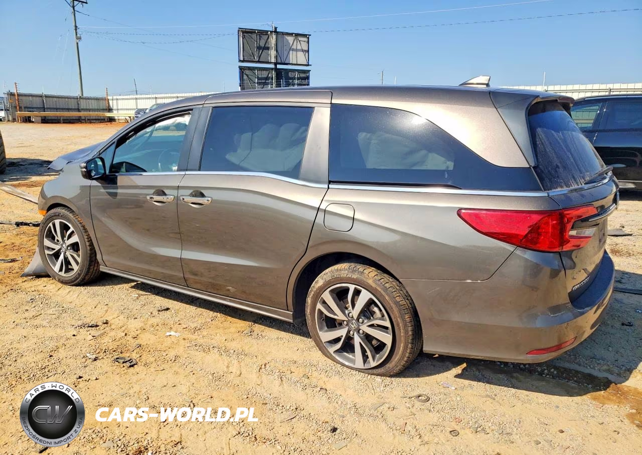 2022 Honda Odyssey Touring VIN:5FNRL6H81NB039619 - 2