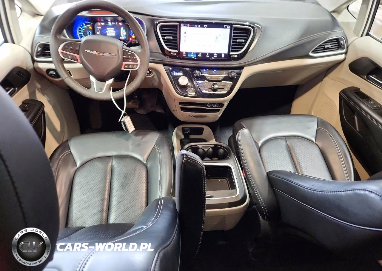 2023 Chrysler Pacifica Hybrid Touring L VIN:2C4RC1L74PR599112 - 8