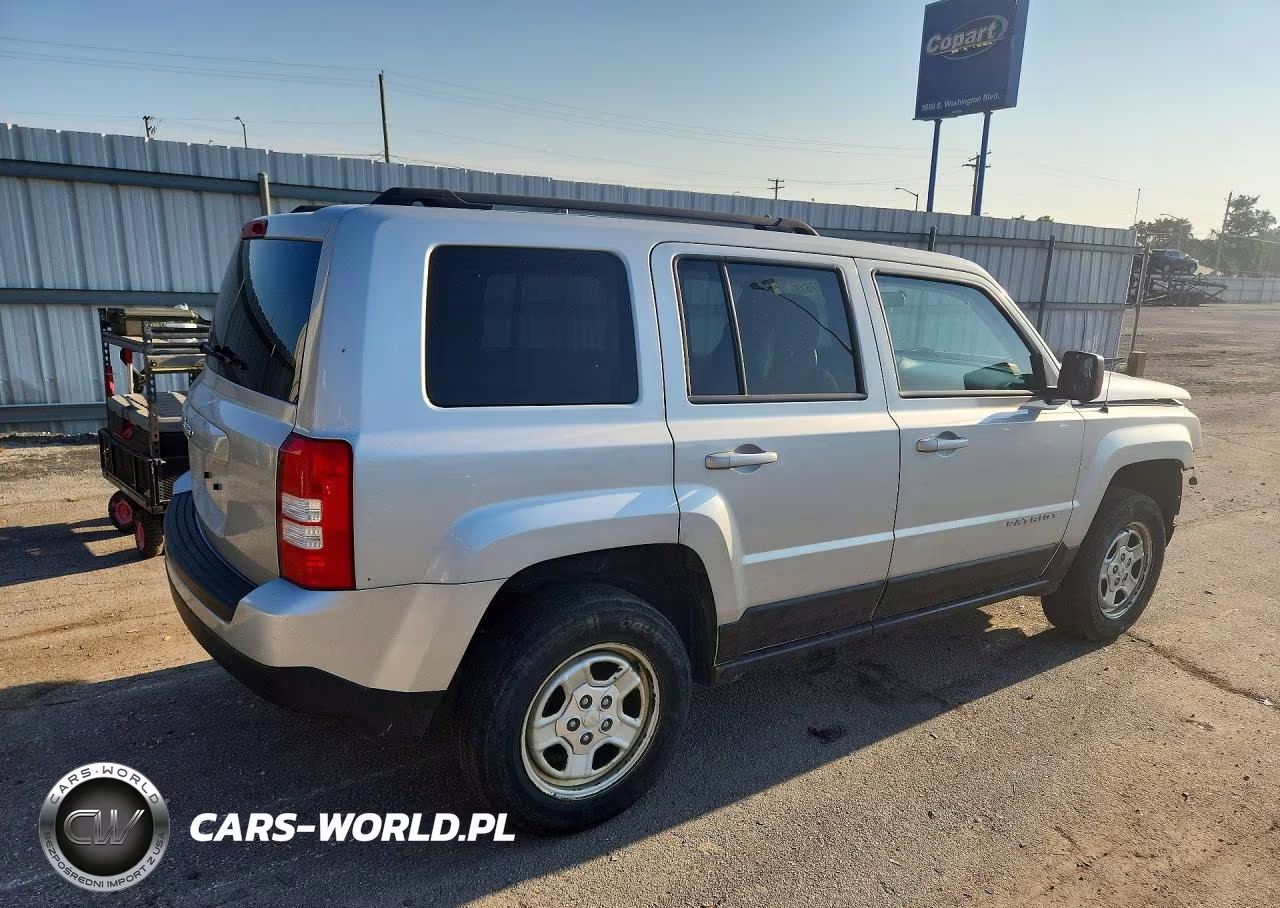 2014 Jeep Patriot Sport VIN:1C4NJRBB3ED533790 - 3