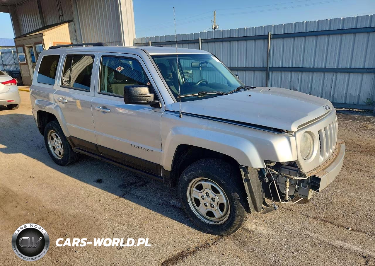 2014 Jeep Patriot Sport VIN:1C4NJRBB3ED533790 - 4