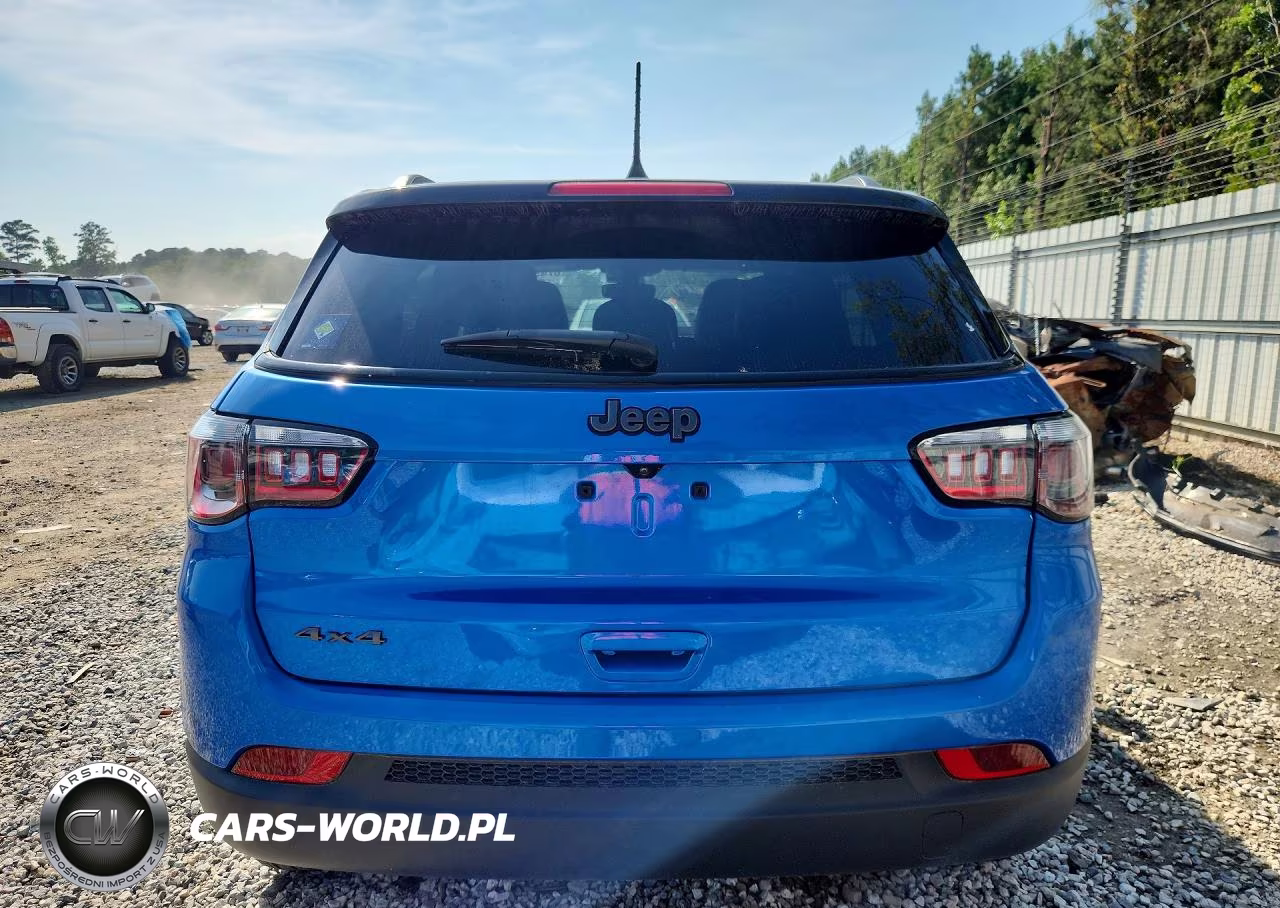 2024 Jeep Compass Latitude VIN:3C4NJDBN4RT103070 - 6