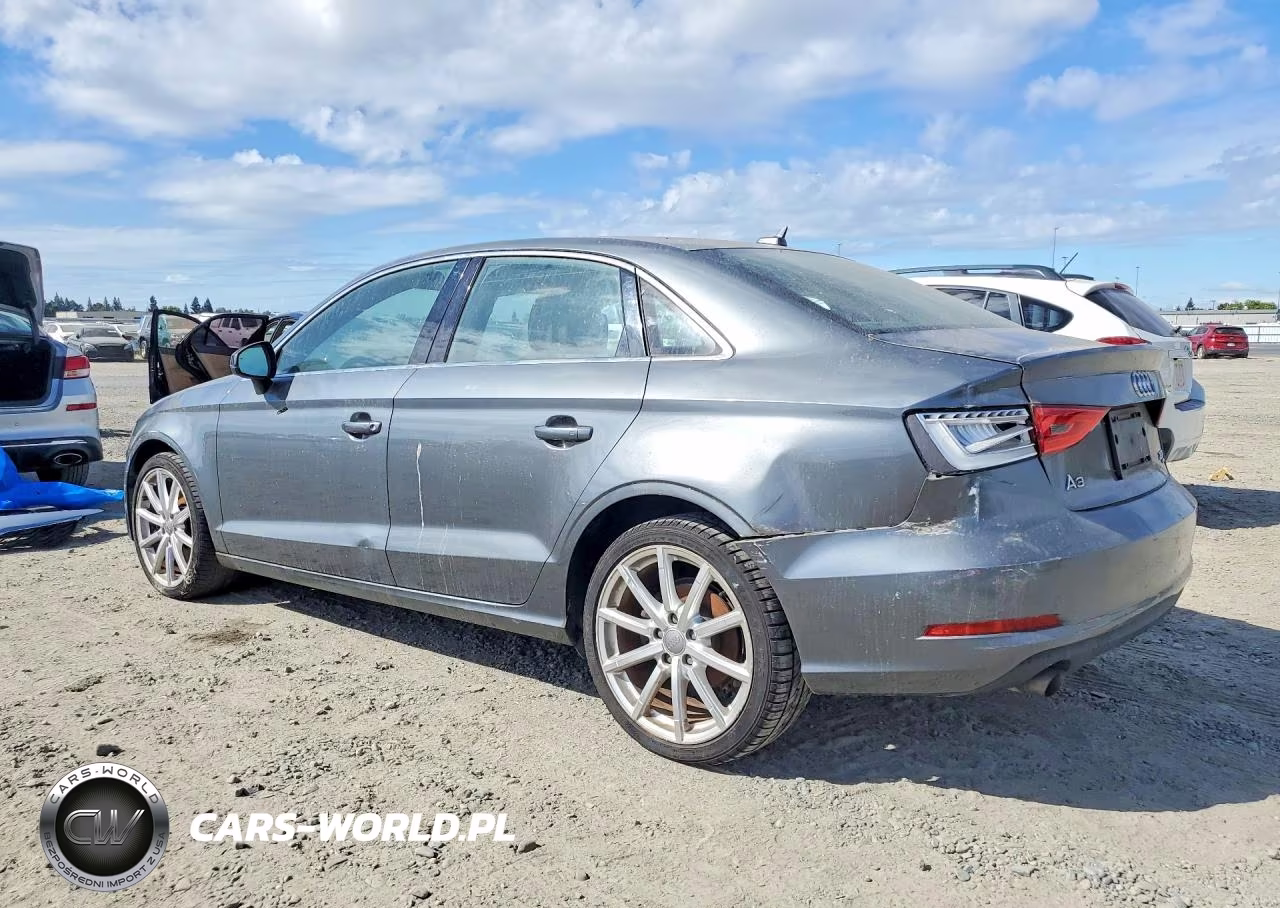 2015 Audi A3 Premium VIN:WAUBFGFFXF1001572 - 2