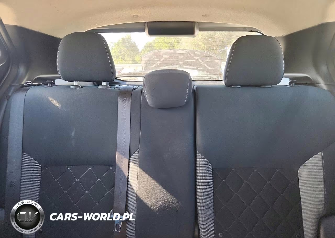 2019 Nissan Kicks S VIN:3N1CP5CU8KL565092 - 10