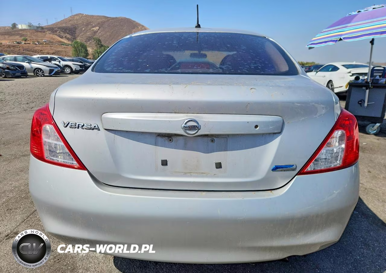 2014 Nissan Versa 1.6 S VIN:3N1CN7AP9EL850936 - 6