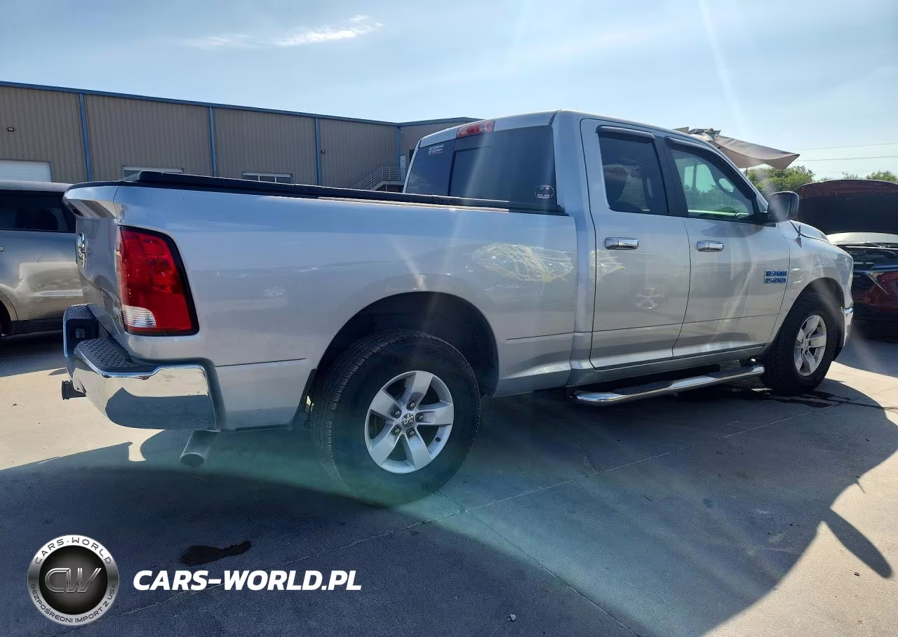 2018 Ram 1500 Slt VIN:1C6RR6GG4JS322351 - 3