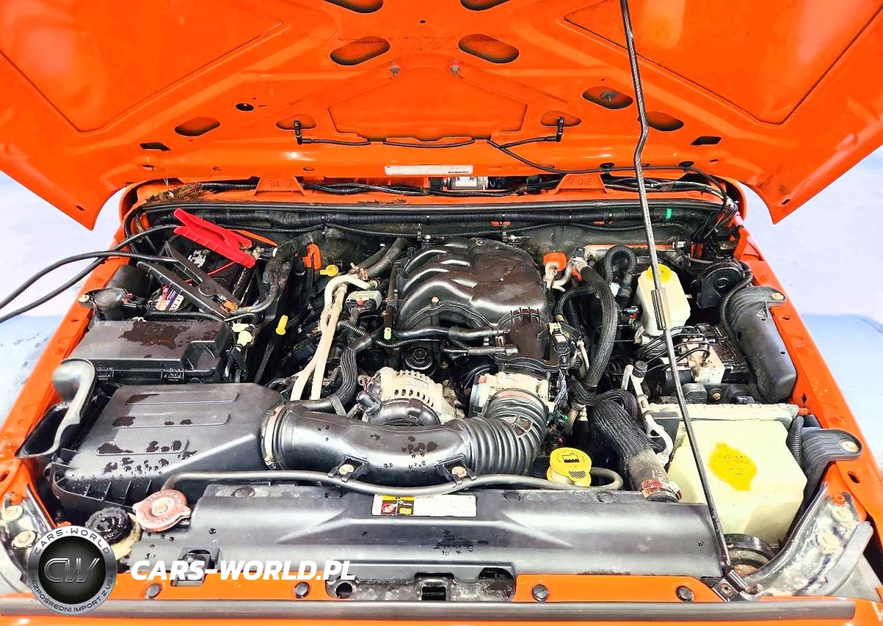 2013 Jeep Wrangler Unlimited Sport VIN:1C4BJWDG5DL520120 - 12