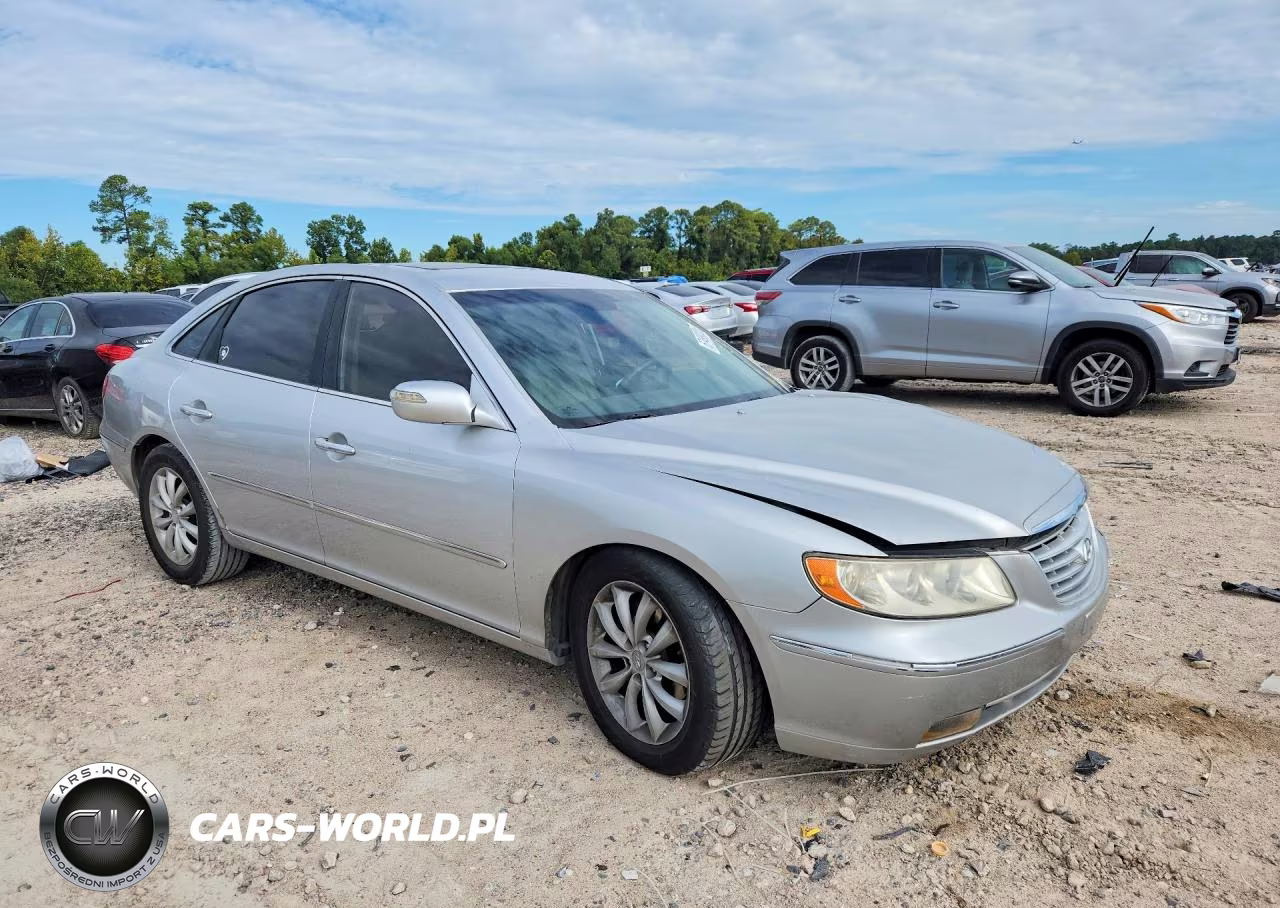 2008 Hyundai Azera Limited VIN:KMHFC46F18A304122 - 4