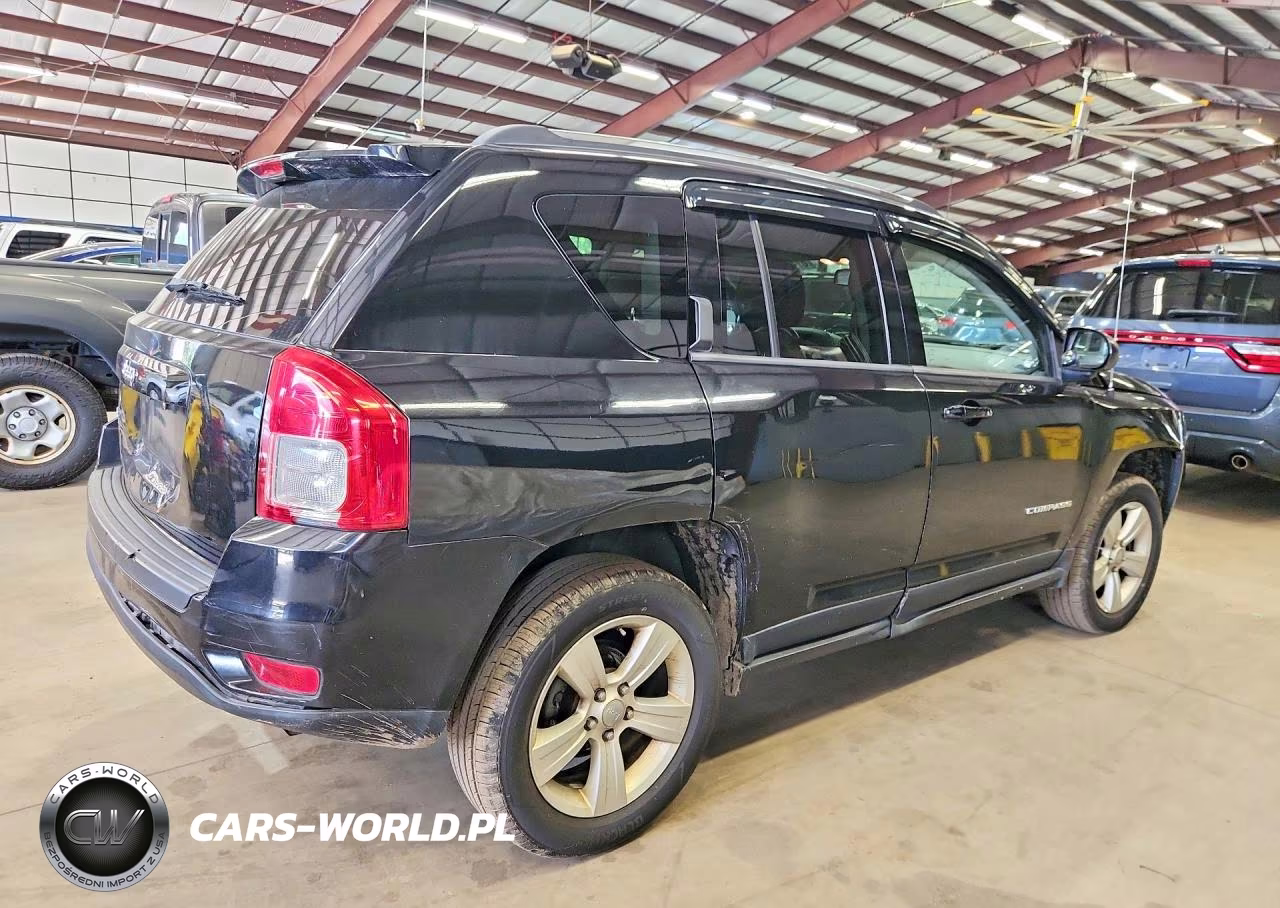 2012 Jeep Compass Sport VIN:1C4NJDBB4CD600266 - 3
