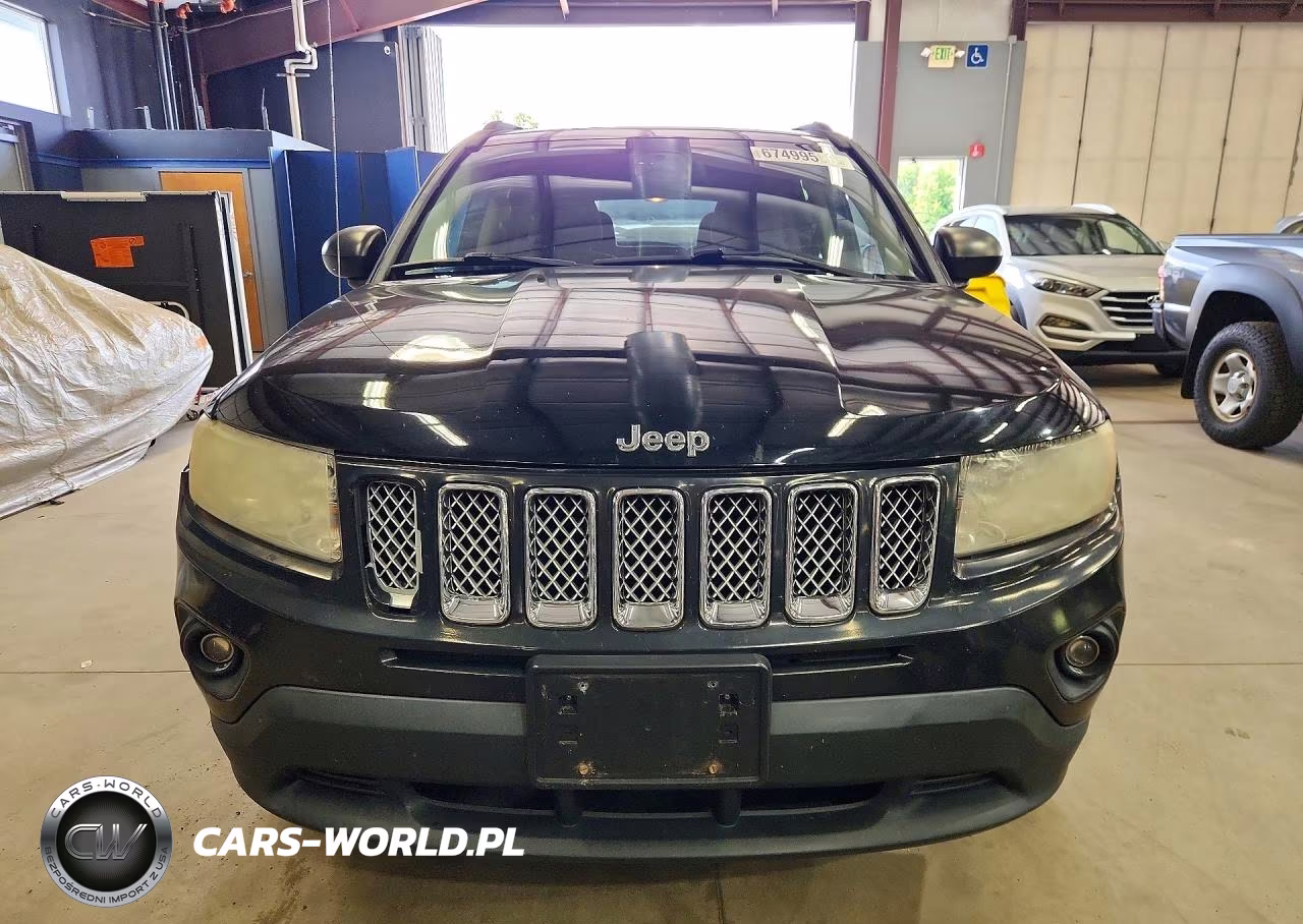 2012 Jeep Compass Sport VIN:1C4NJDBB4CD600266 - 5
