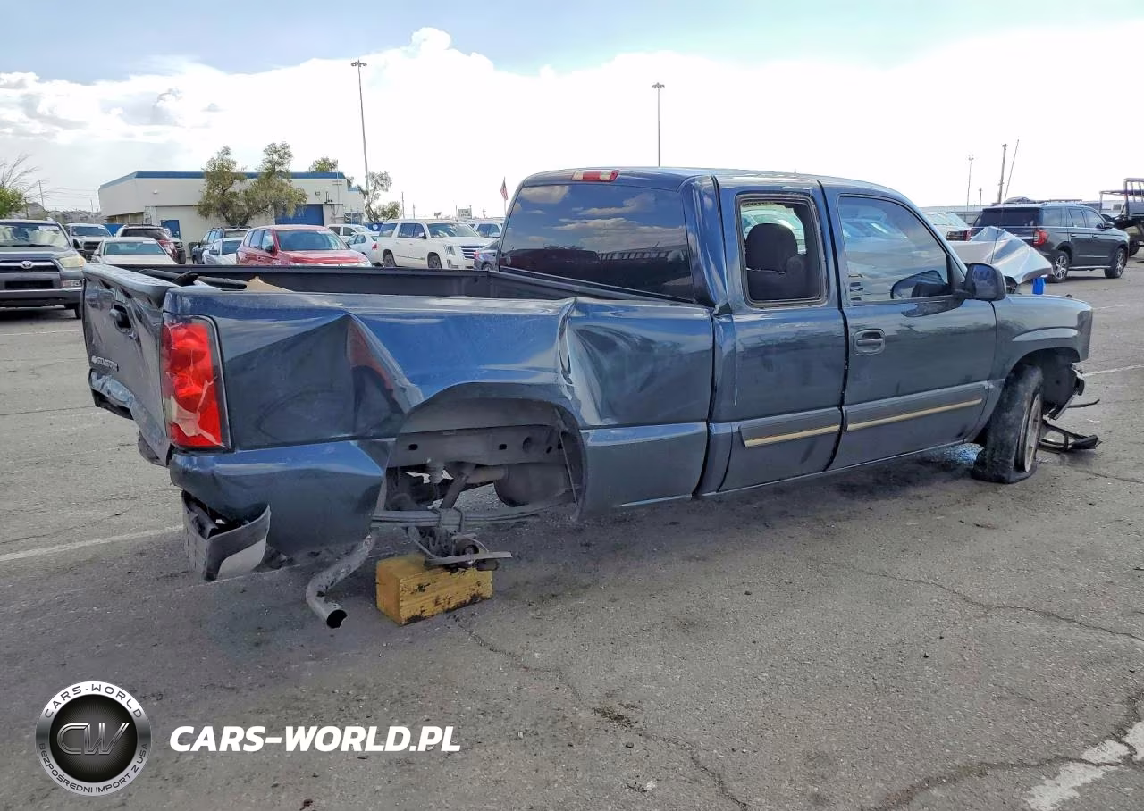 2006 Chevrolet Silverado C1500 VIN:1GCEC19VX6Z281522 - 3