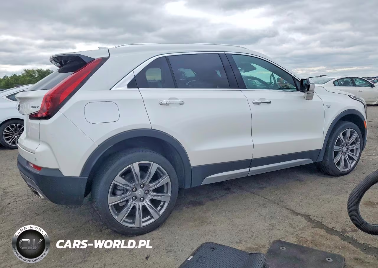 2023 Cadillac Xt4 Premium Luxury VIN:1GYFZDR41PF189269 - 3