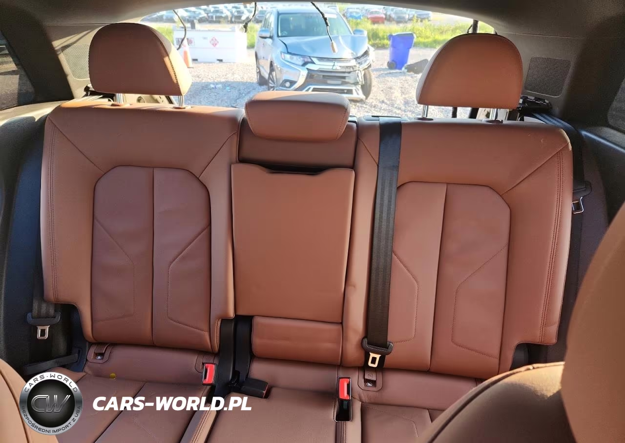 2020 Audi Q3 Premium Plus VIN:WA1BECF30L1109788 - 10