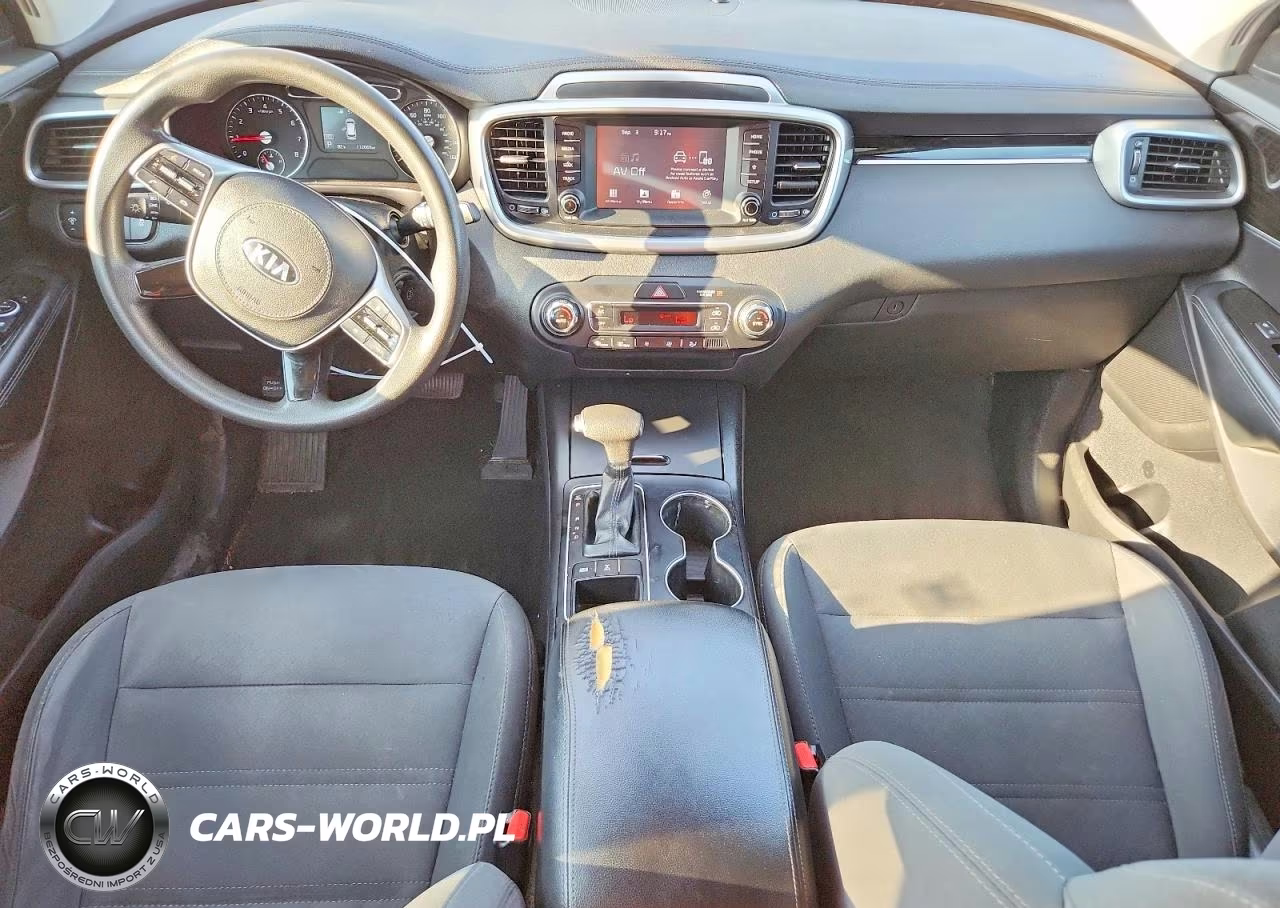 2019 Kia Sorento Lx V6 VIN:5XYPGDA51KG447770 - 8