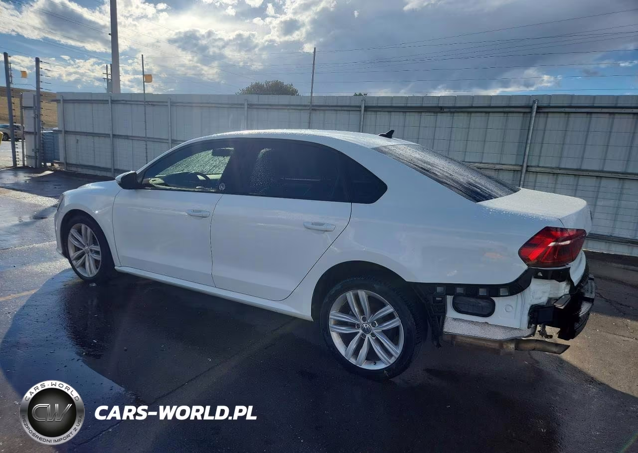 2019 Volkswagen Passat Wolfsburg VIN:1VWLA7A32KC012662 - 2