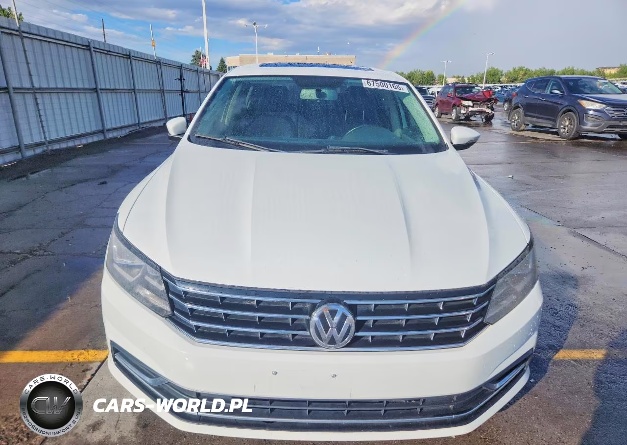 2019 Volkswagen Passat Wolfsburg VIN:1VWLA7A32KC012662 - 5