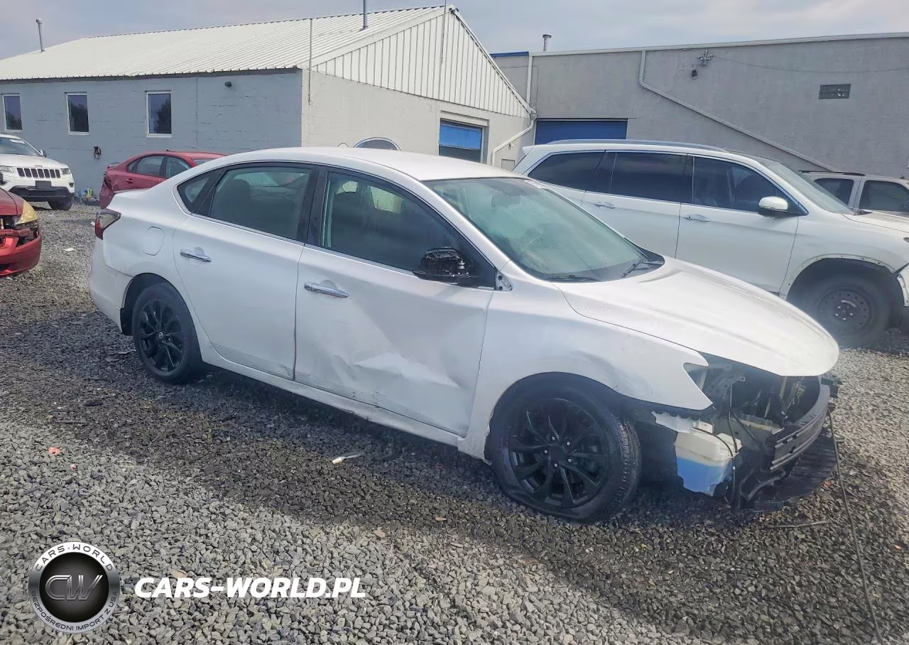 2018 Nissan Sentra S VIN:3N1AB7AP9JY329521 - 4