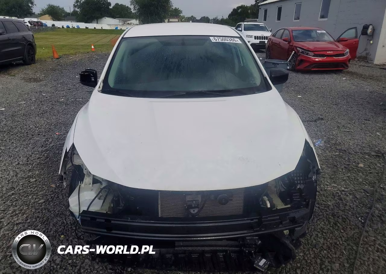 2018 Nissan Sentra S VIN:3N1AB7AP9JY329521 - 5