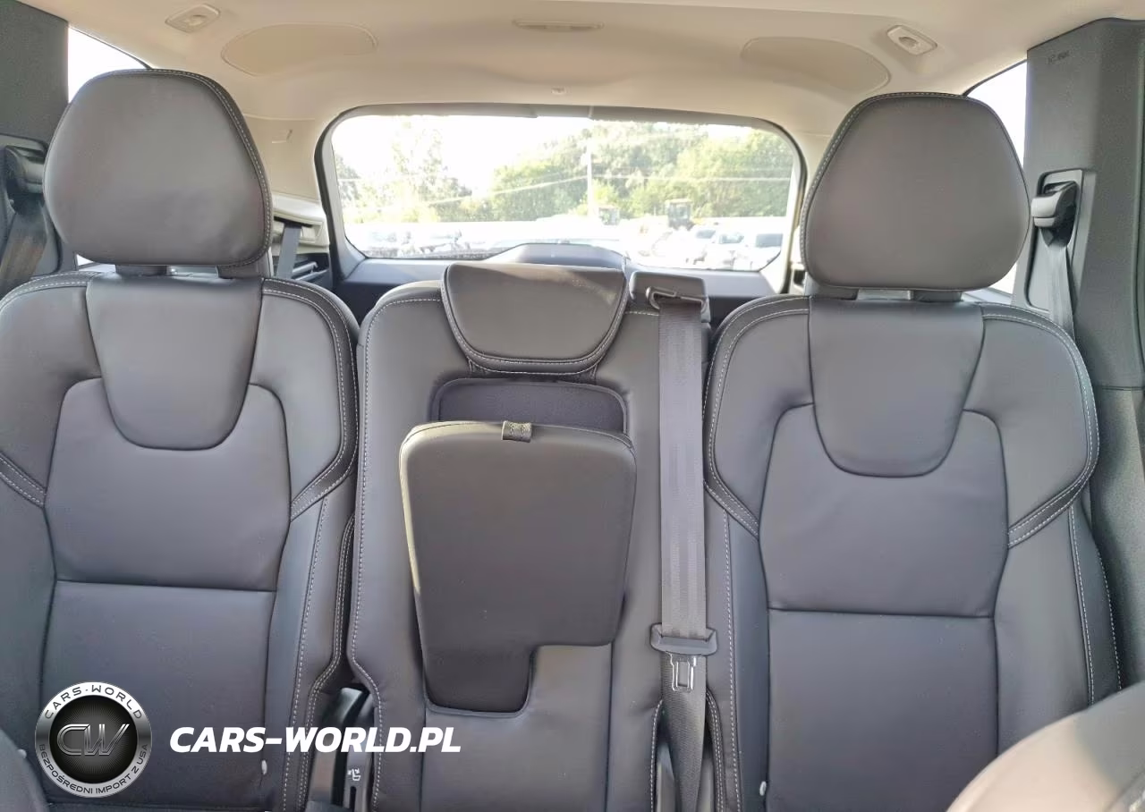 2026 Volvo Xc90 Ultra VIN:YV4062PF3T1472631 - 10