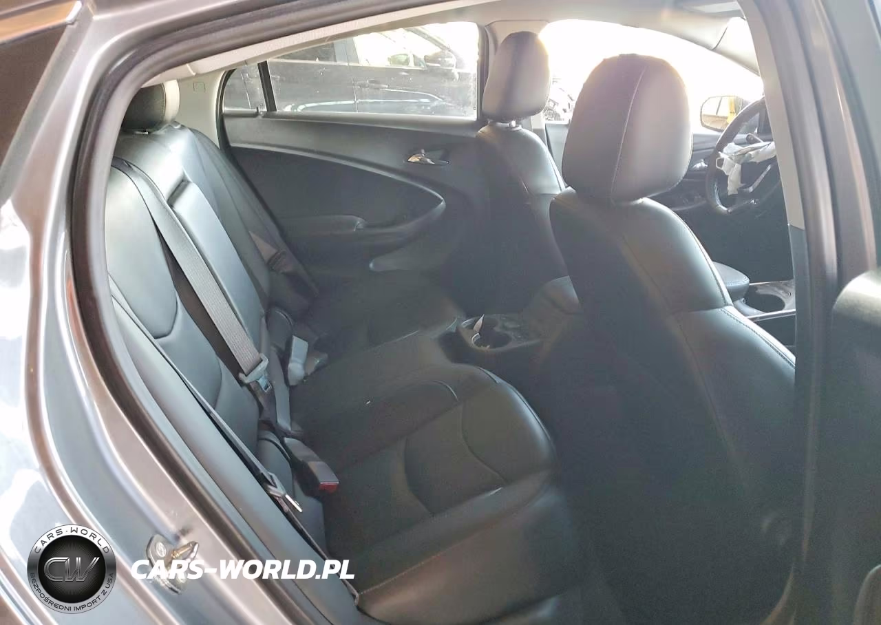 2018 Chevrolet Volt Premier VIN:1G1RB6S53JU152970 - 10