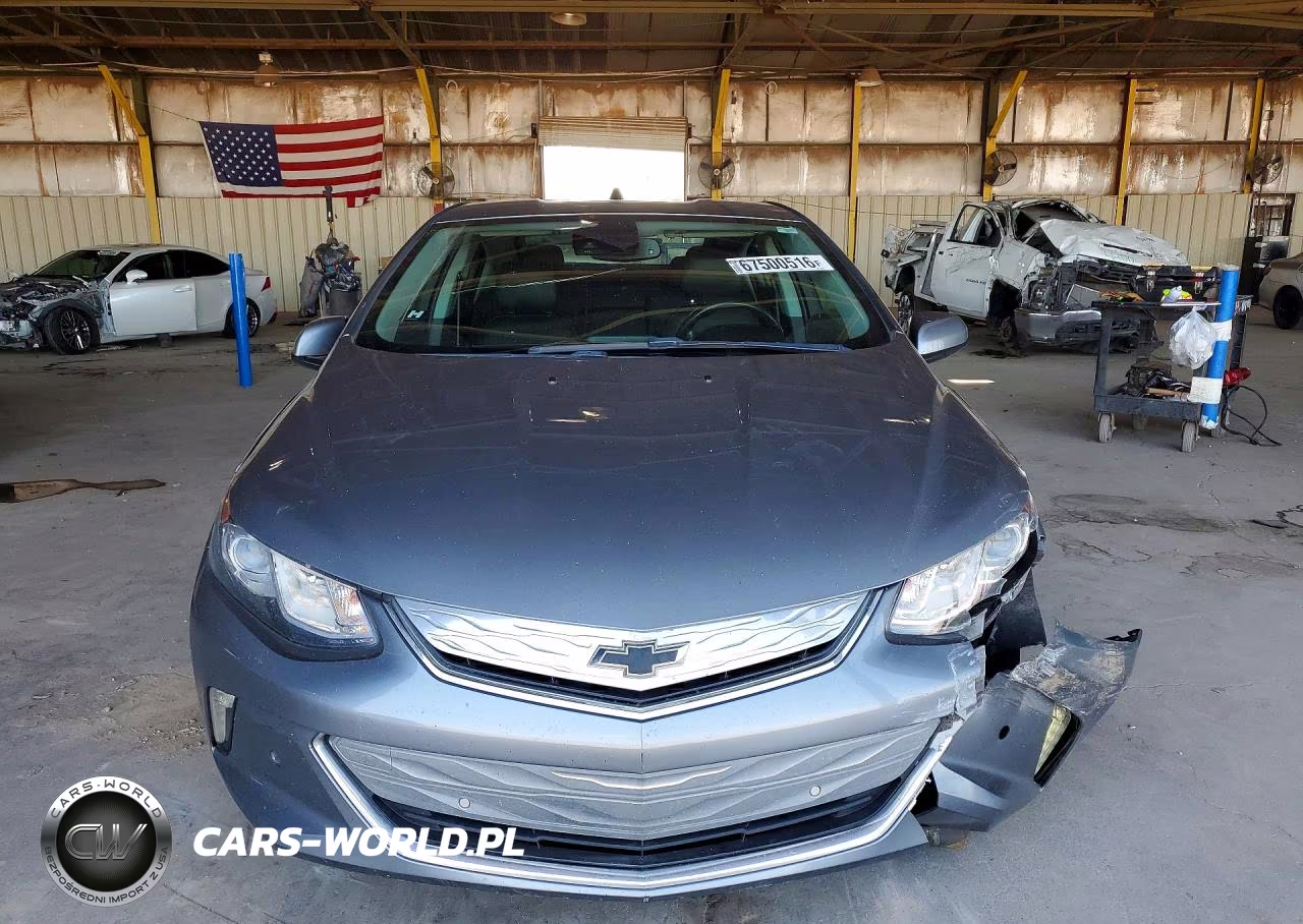 2018 Chevrolet Volt Premier VIN:1G1RB6S53JU152970 - 5