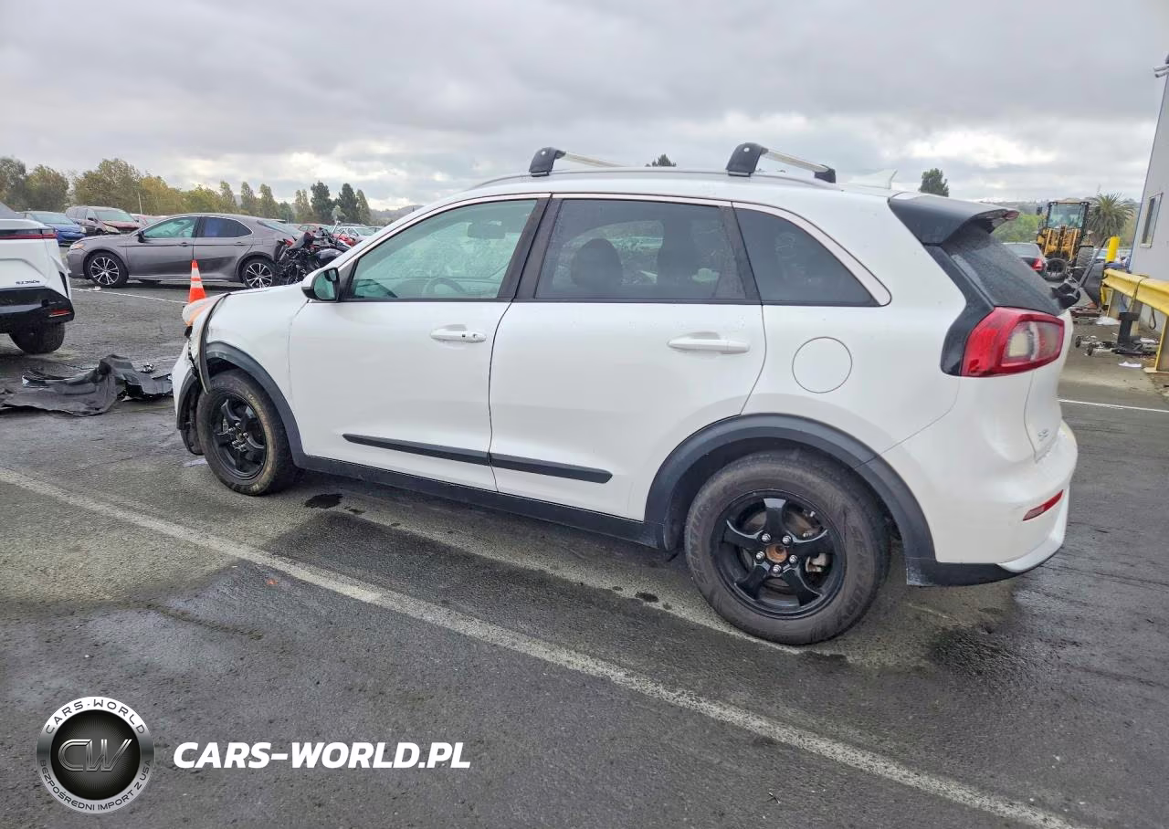 2019 Kia Niro Lx VIN:KNDCB3LC3K5266990 - 2