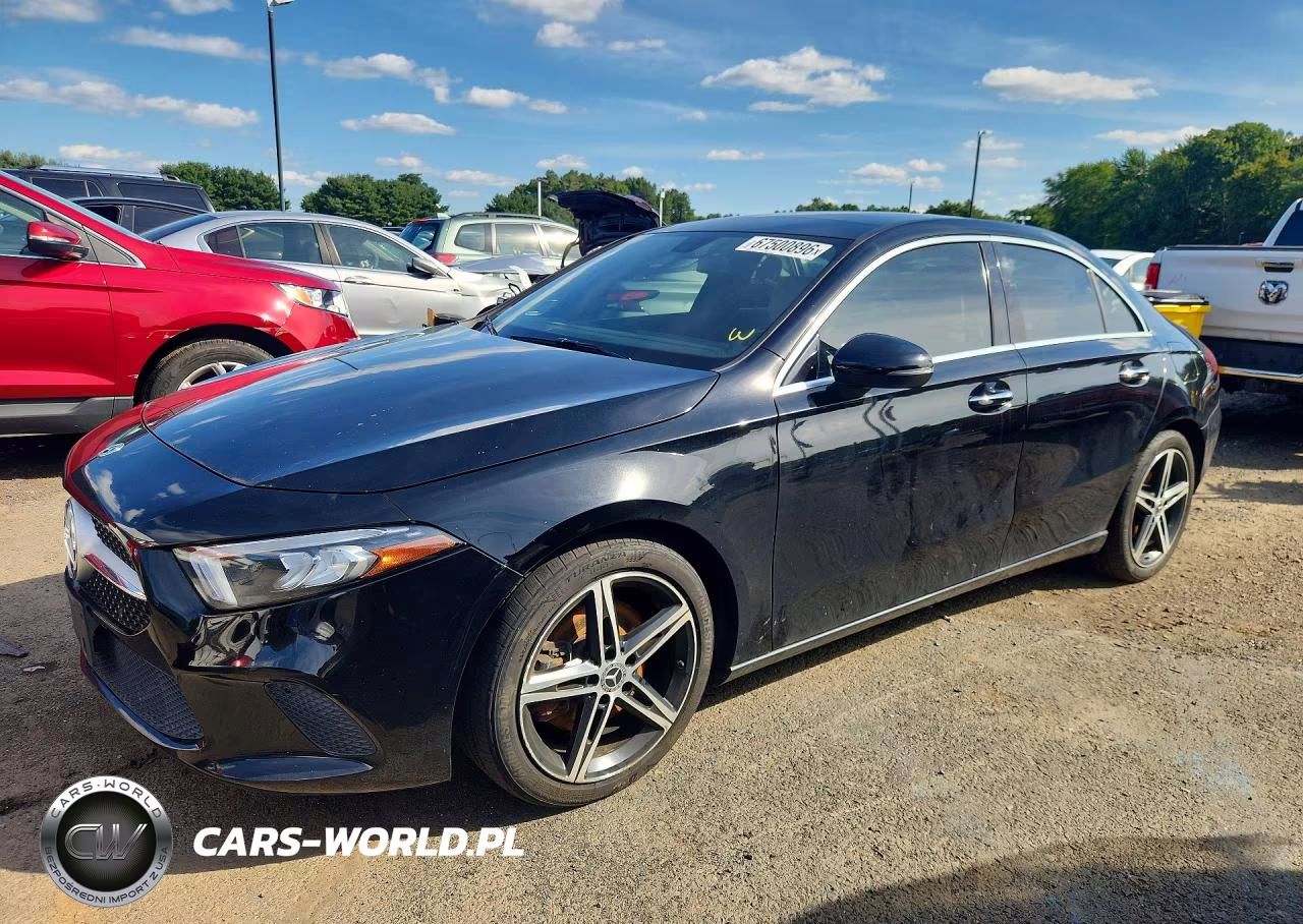 2021 Mercedes-Benz A 220 4Matic VIN:W1K3G4FB2MJ268367 - 1