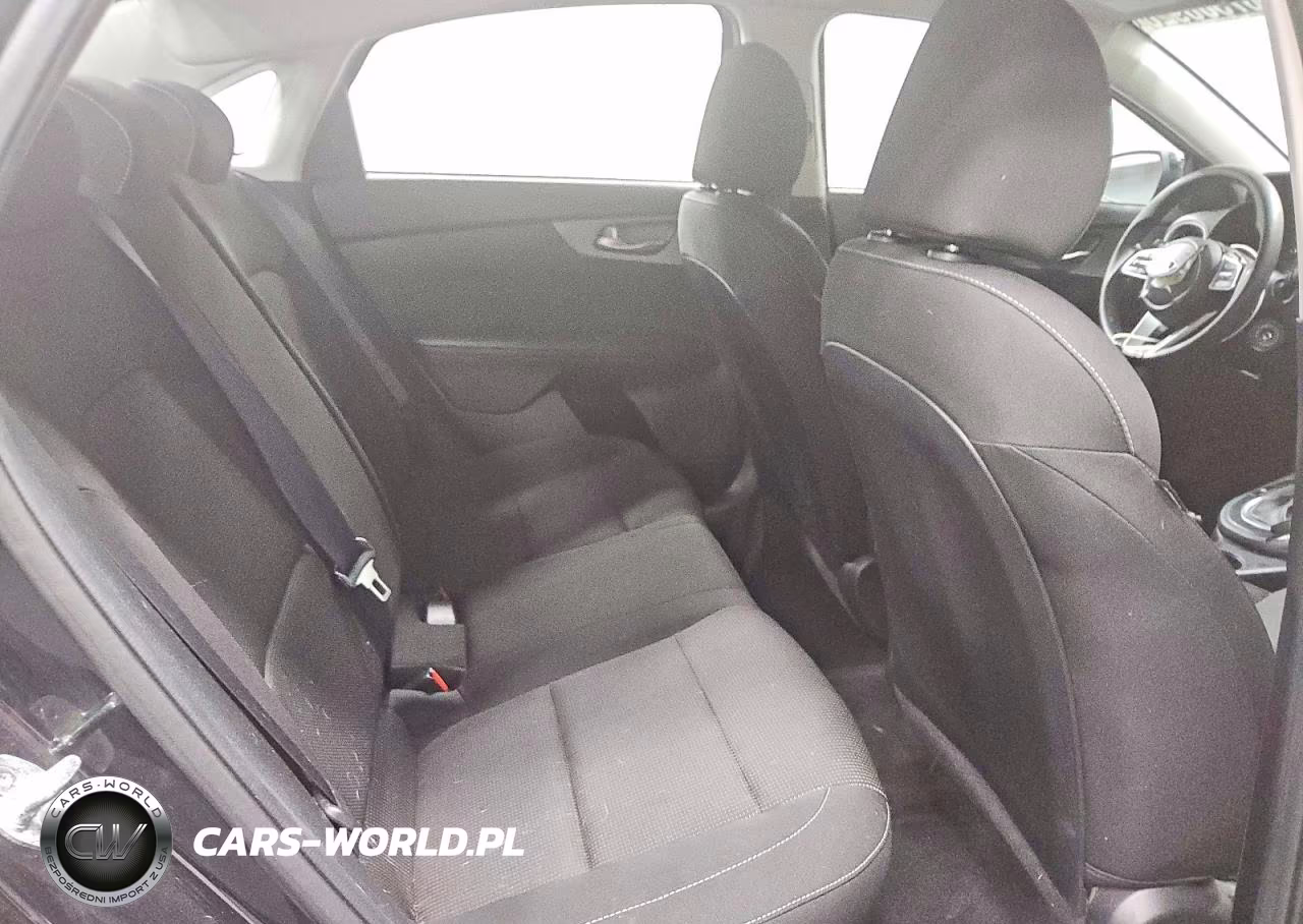 2021 Kia Forte Lxs VIN:3KPF24ADXME329928 - 10
