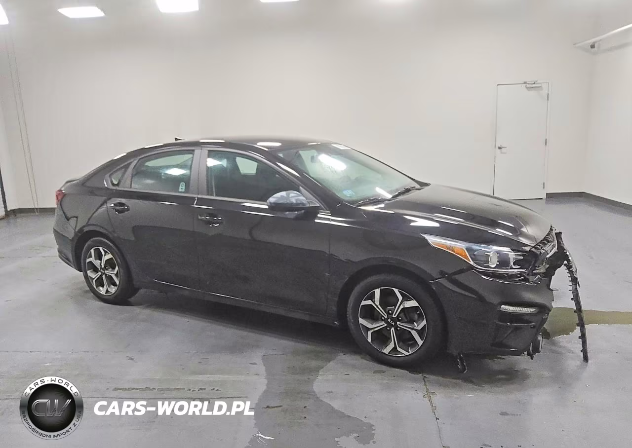 2021 Kia Forte Lxs VIN:3KPF24ADXME329928 - 4