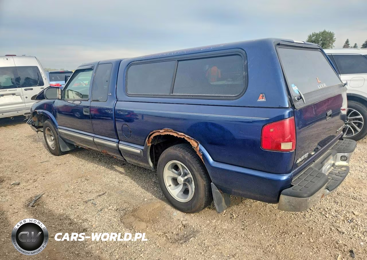 2003 Chevrolet S Truck S10 VIN:1GCCS19X338215357 - 2