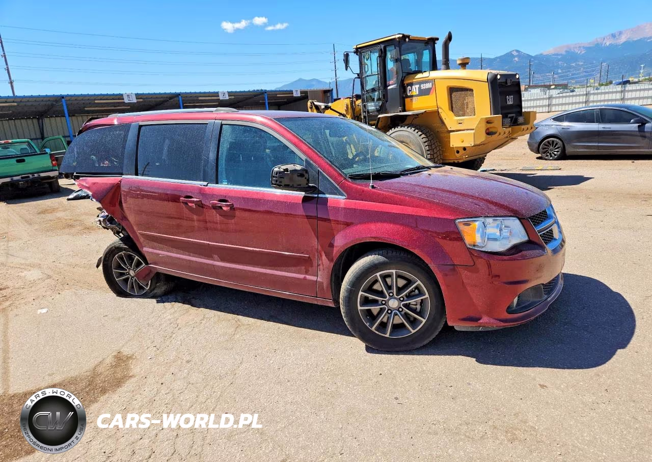 2017 Dodge Grand Caravan Sxt VIN:2C4RDGCG7HR780769 - 4