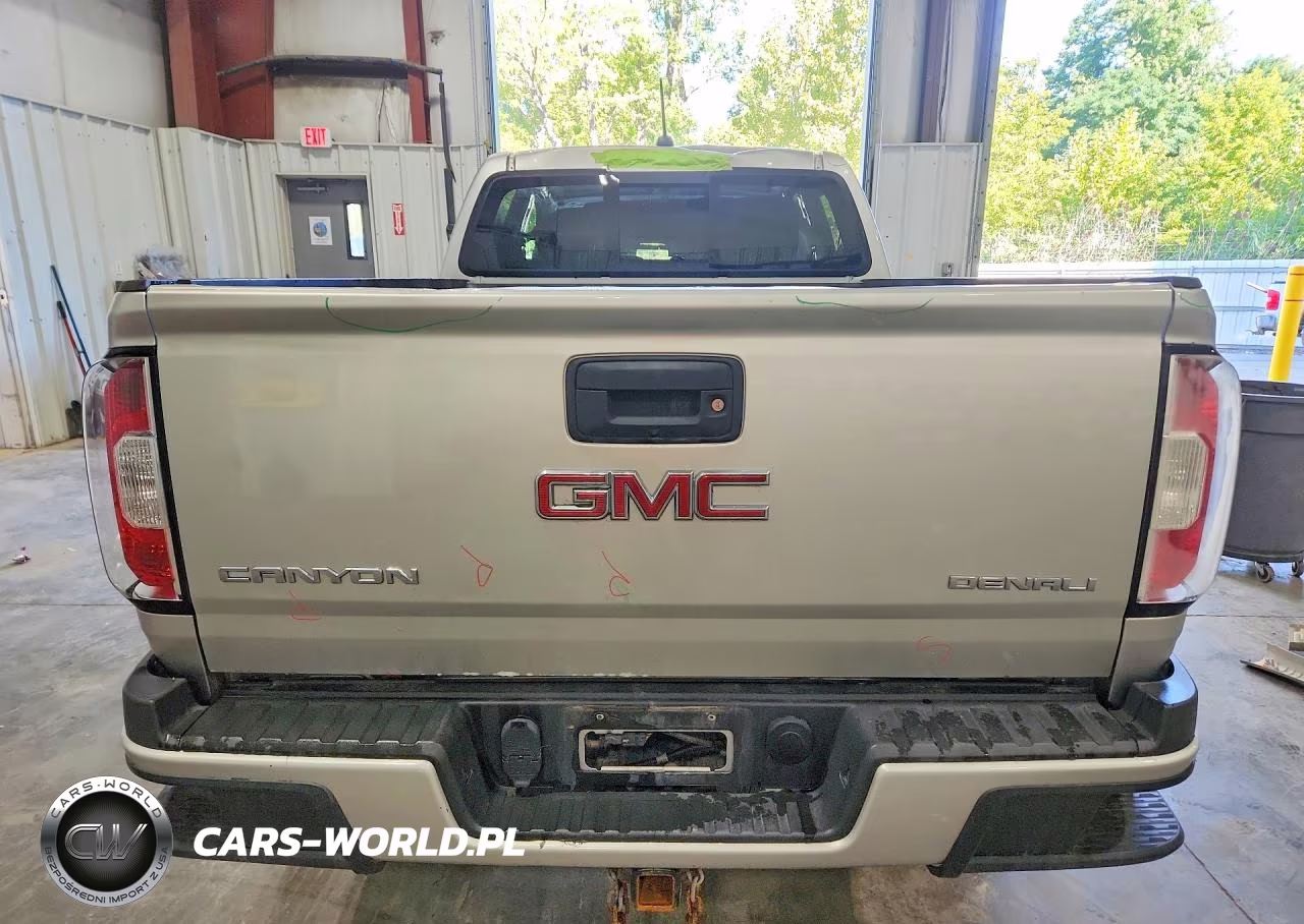 2018 GMC Canyon Denali VIN:1GTP6EE11J1149539 - 6