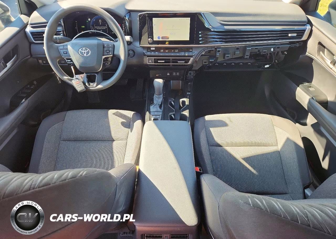 2026 Toyota Camry Le VIN:4T1DAACK8TU271155 - 8