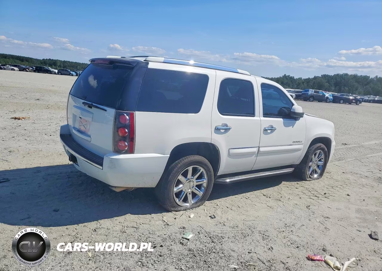 2007 GMC Yukon Denali VIN:1GKFK638X7J353461 - 3