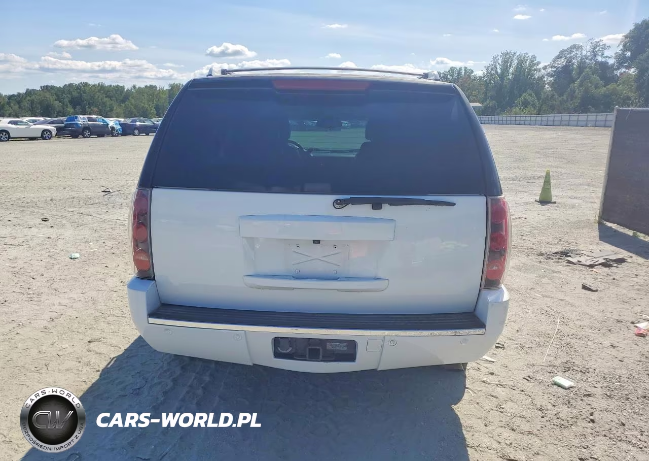 2007 GMC Yukon Denali VIN:1GKFK638X7J353461 - 6
