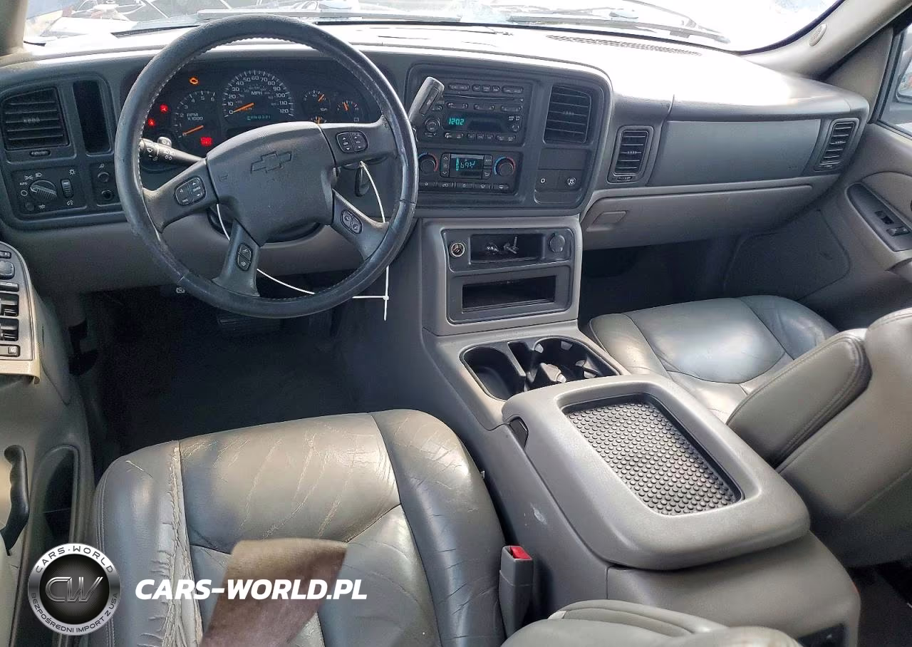 2005 Chevrolet Avalanche C1500 VIN:3GNEC12Z45G240774 - 8