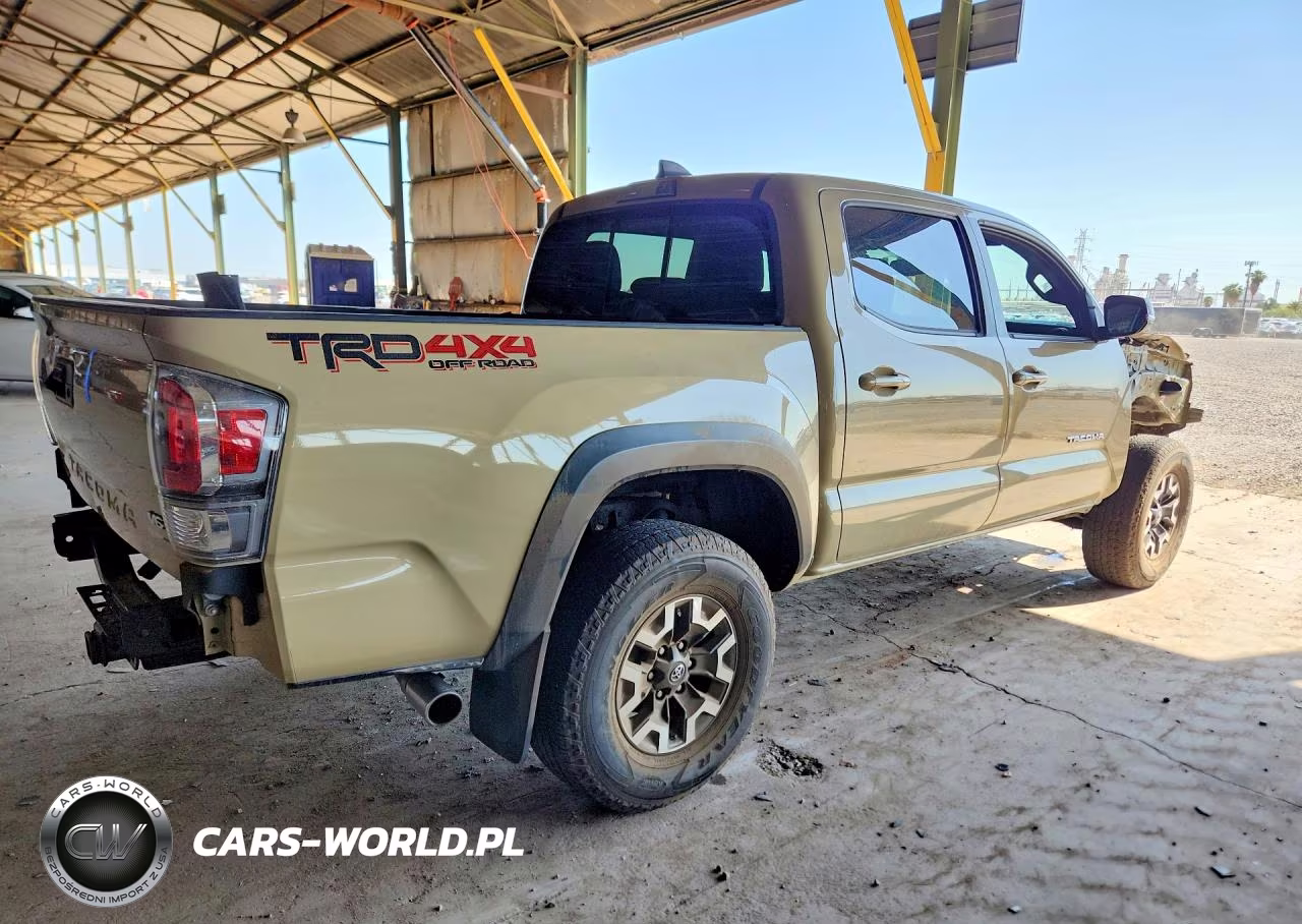 2020 Toyota Tacoma Trd Off-Road VIN:3TMCZ5AN3LM358995 - 3