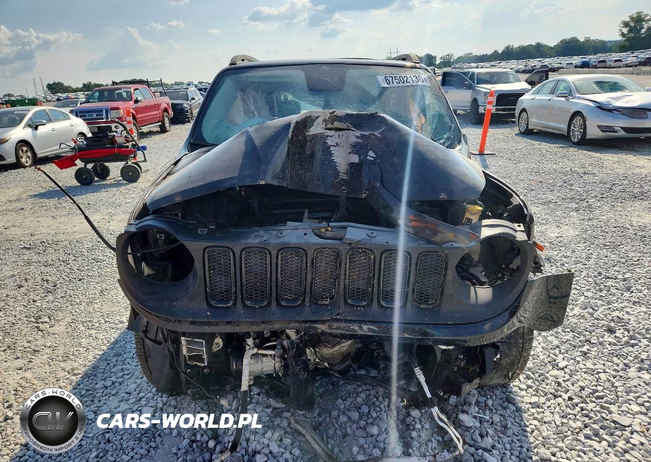 2017 Jeep Renegade Latitude VIN:ZACCJABB1HPG60004 - 5
