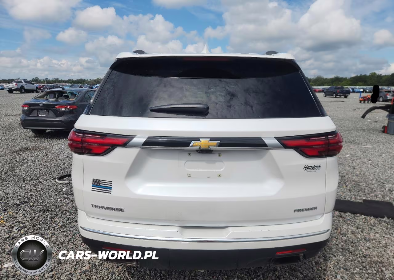 2023 Chevrolet Traverse Premier VIN:1GNERKKW5PJ205592 - 6