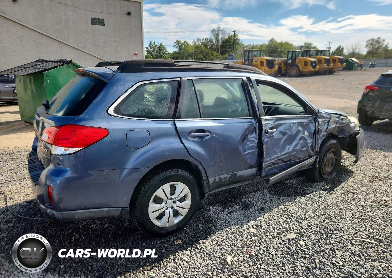 2013 Subaru Outback 2.5I VIN:4S4BRBAC8D3273500 - 3