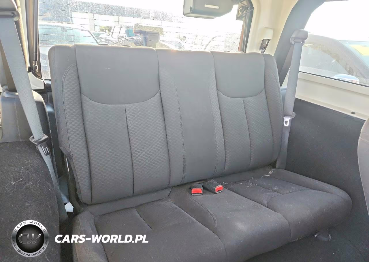 2016 Jeep Wrangler Sport VIN:1C4AJWAG8GL270702 - 10