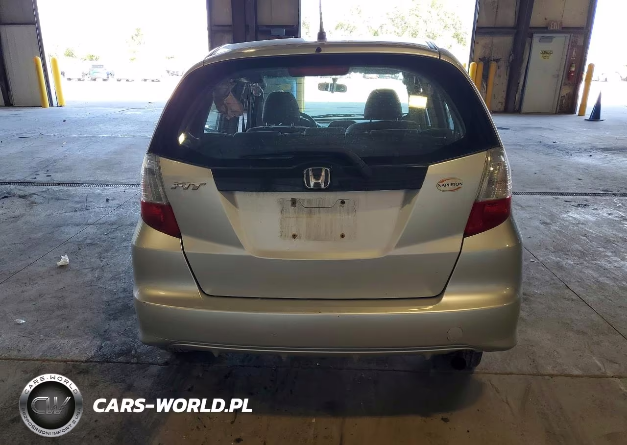 2012 Honda Fit VIN:JHMGE8H34CC037146 - 6