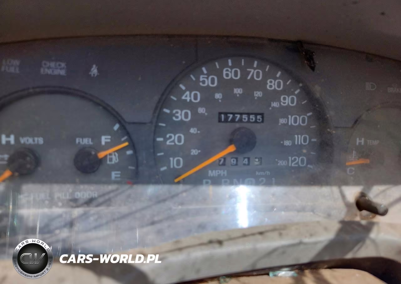1997 Mercury Grand Marquis Ls VIN:2MELM75W0VX681582 - 9