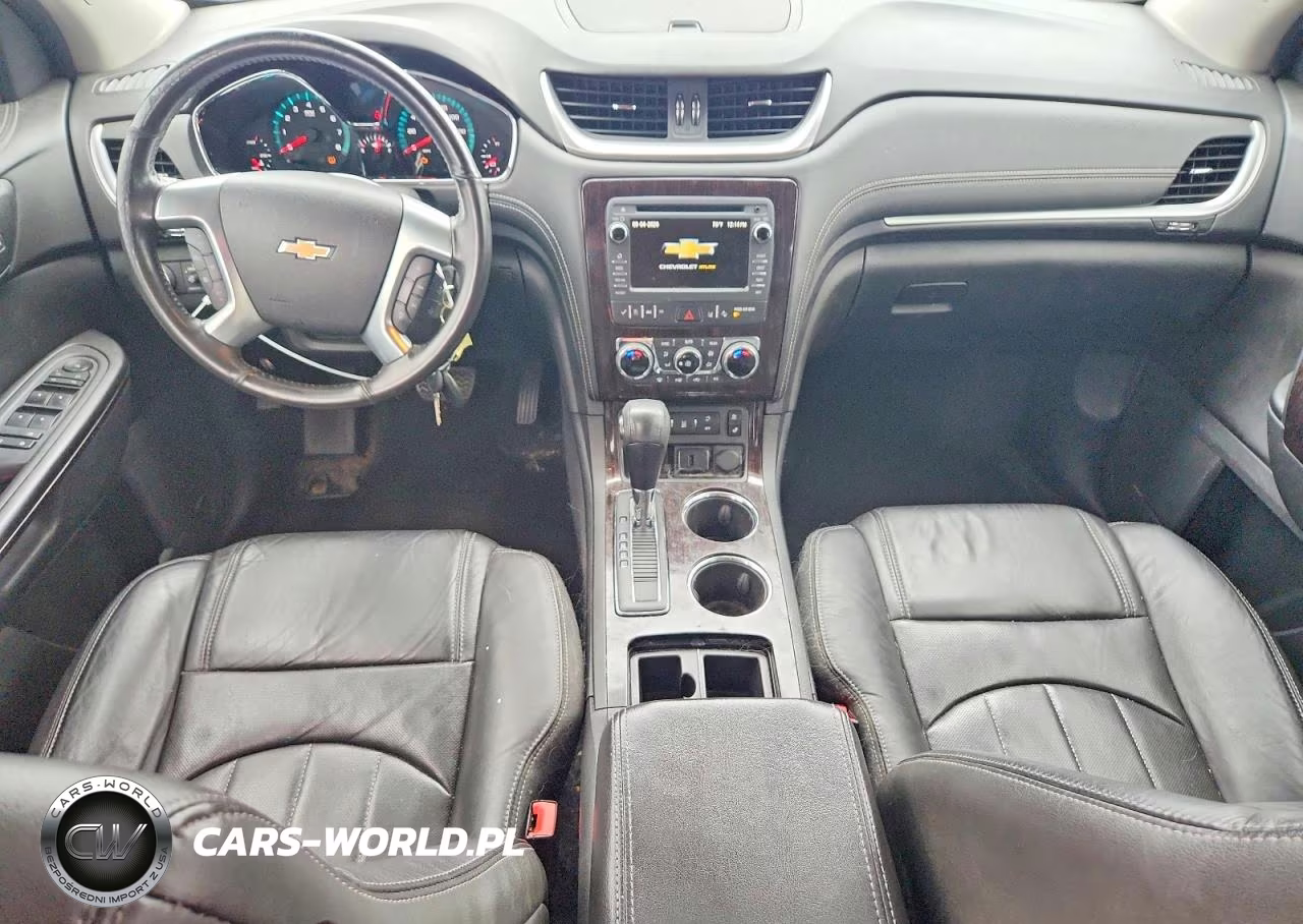 2017 Chevrolet Traverse Premier VIN:1GNKVJKD5HJ121684 - 8