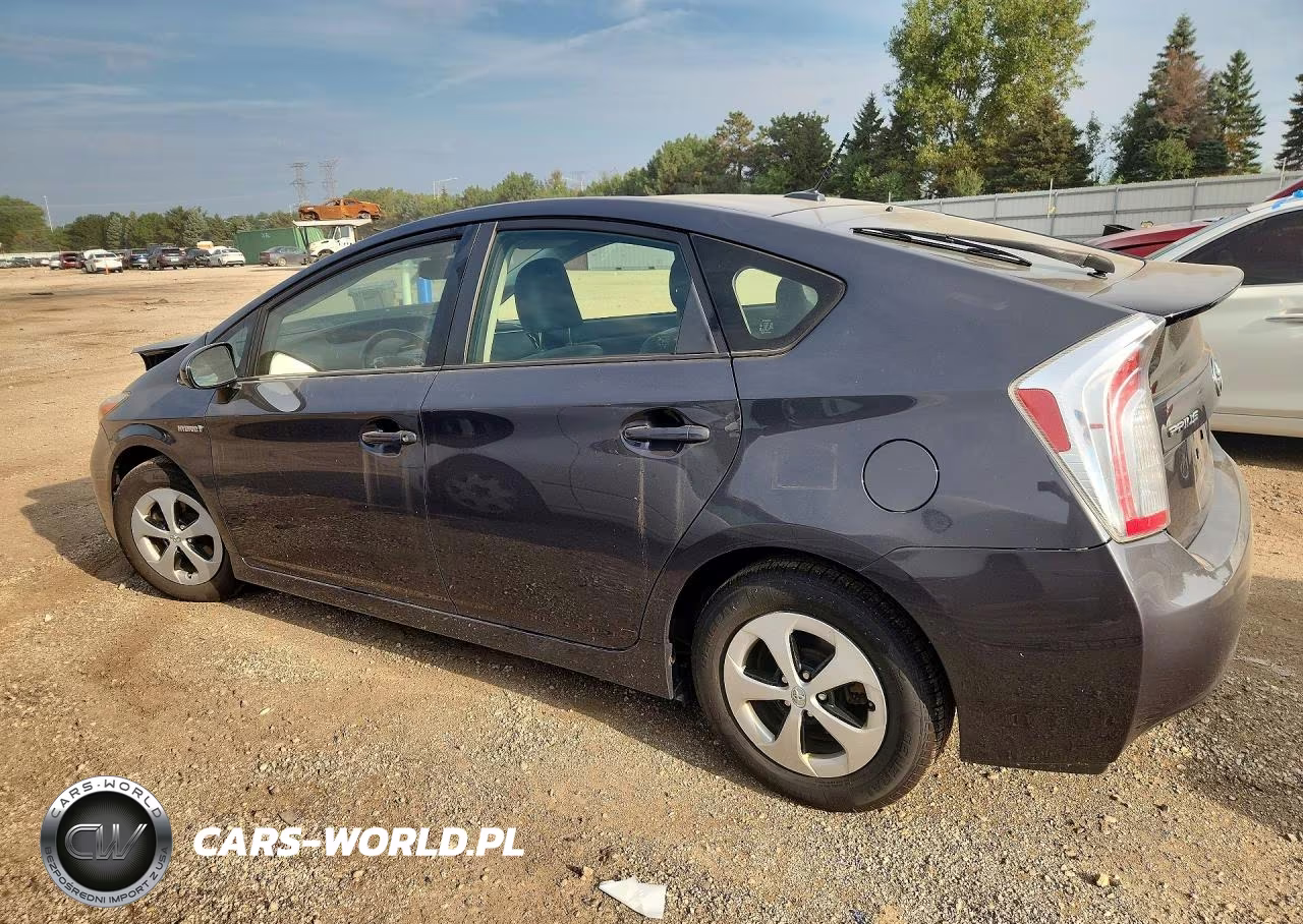 2014 Toyota Prius Four VIN:JTDKN3DU5E0368996 - 2
