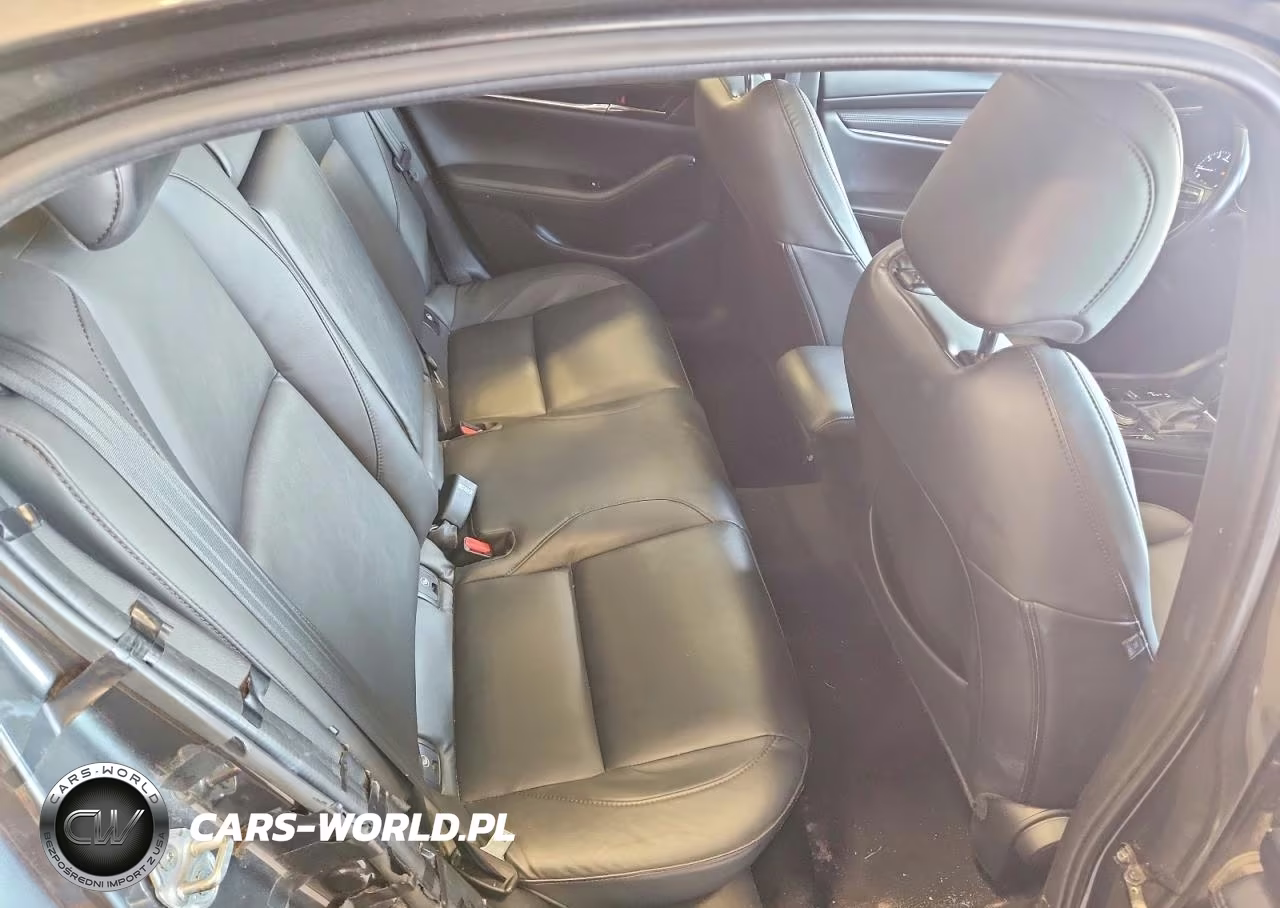 2022 Mazda 3 Preferred VIN:3MZBPACL6NM317993 - 10