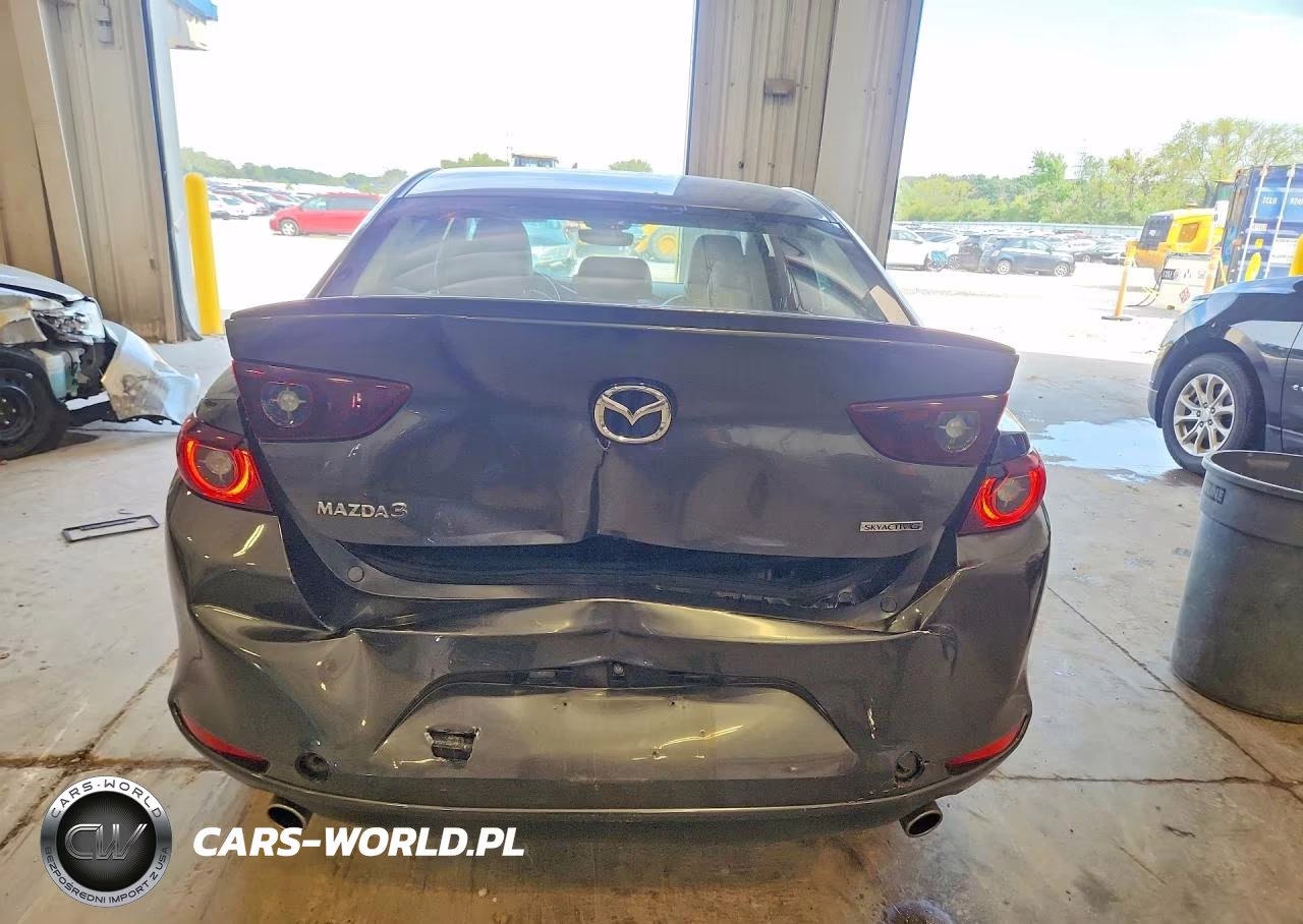 2022 Mazda 3 Preferred VIN:3MZBPACL6NM317993 - 6
