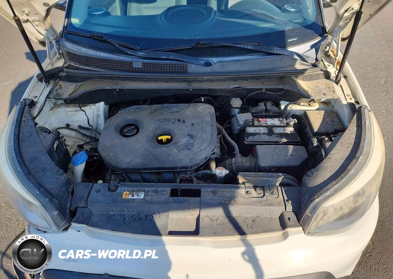 2014 Kia Soul + VIN:KNDJP3A57E7084747 - 11