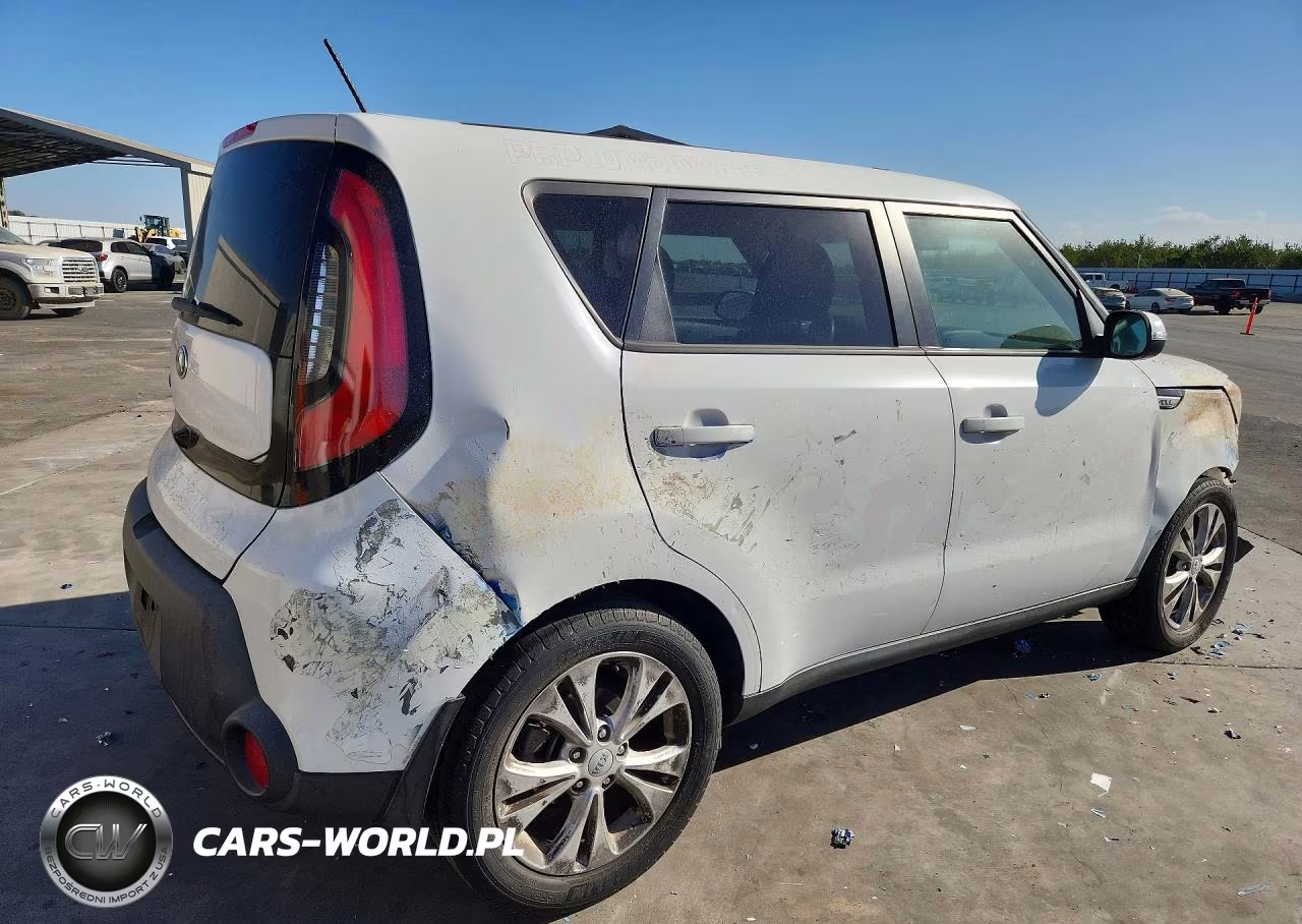 2014 Kia Soul + VIN:KNDJP3A57E7084747 - 3