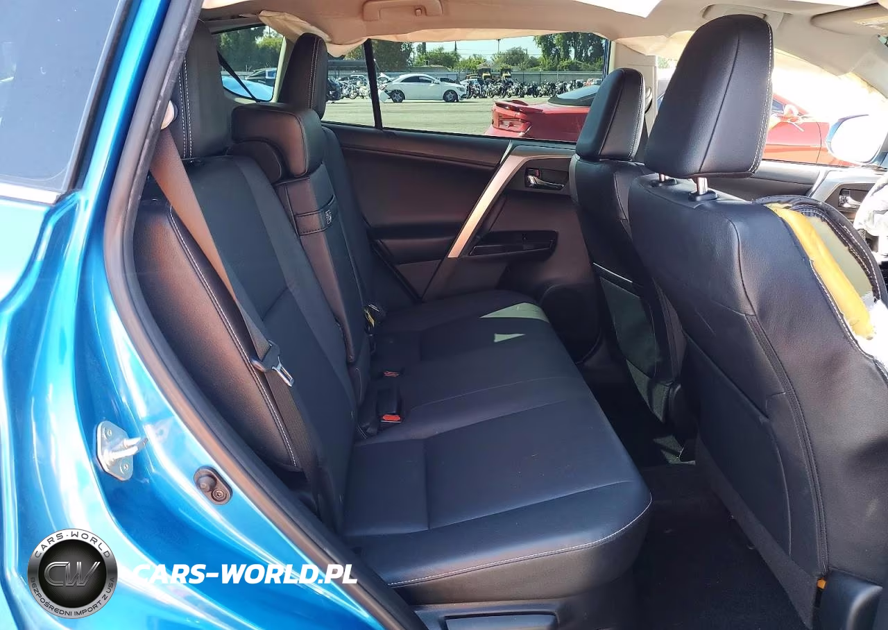 2018 Toyota Rav4 Hv Limited VIN:JTMDJREV1JD159577 - 11